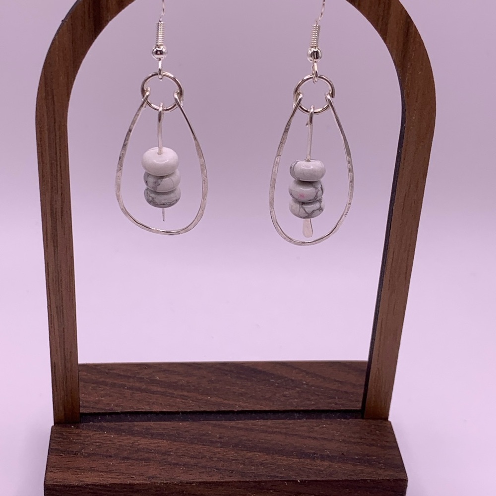 Elegant Sterling Silver and Howlite Teardrop Earrings NWT